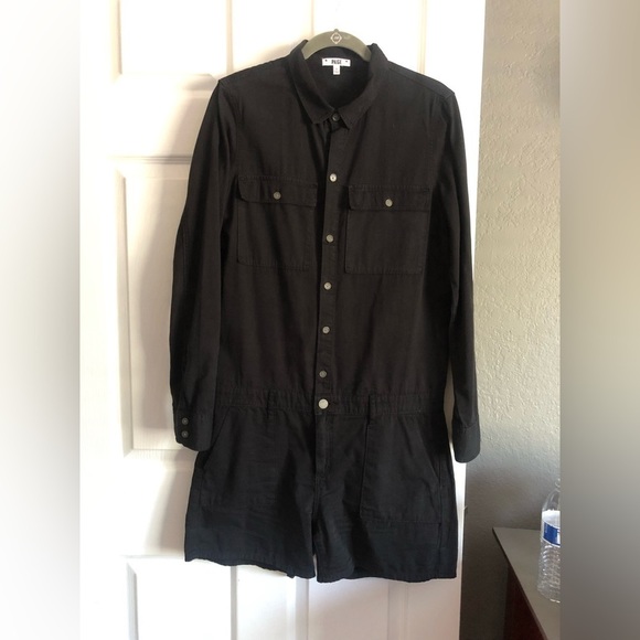 Paige Evia Playsuit Desert Black Romper​ - Picture 4 of 5